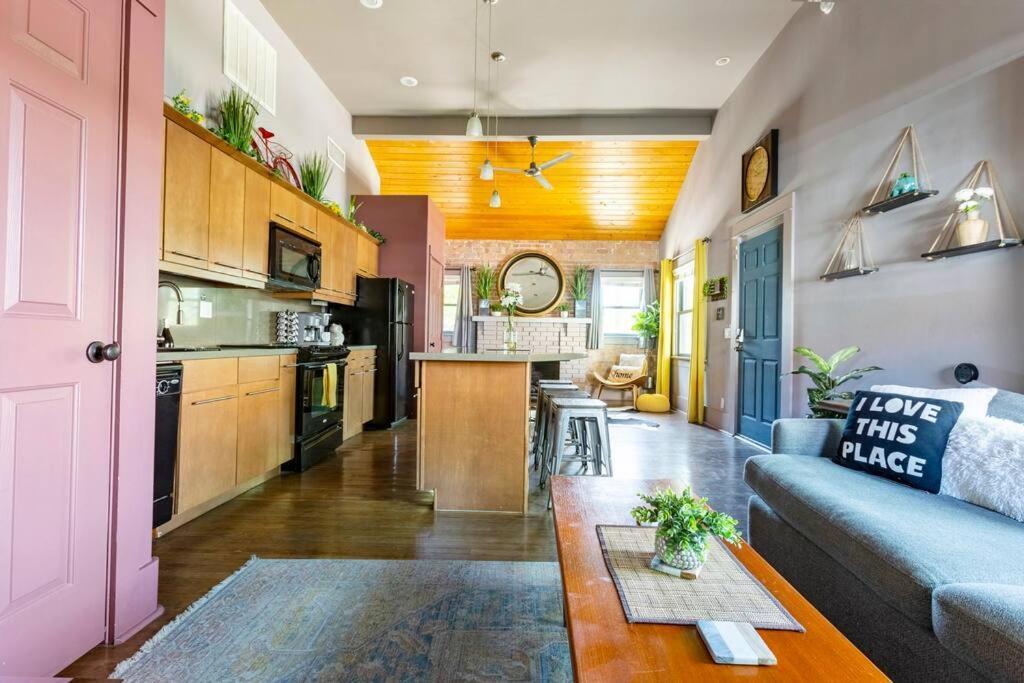 2Br Home W Parking Downtown Charm In Full Bloom! Tucson Extérieur photo