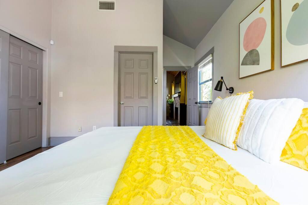 2Br Home W Parking Downtown Charm In Full Bloom! Tucson Extérieur photo