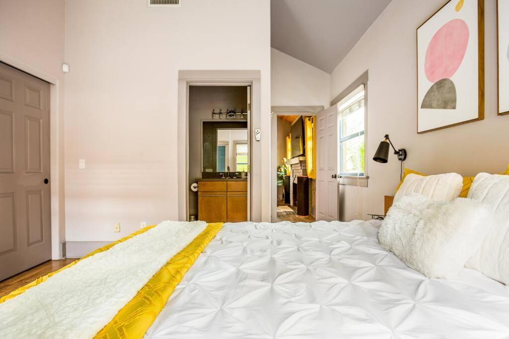 2Br Home W Parking Downtown Charm In Full Bloom! Tucson Extérieur photo