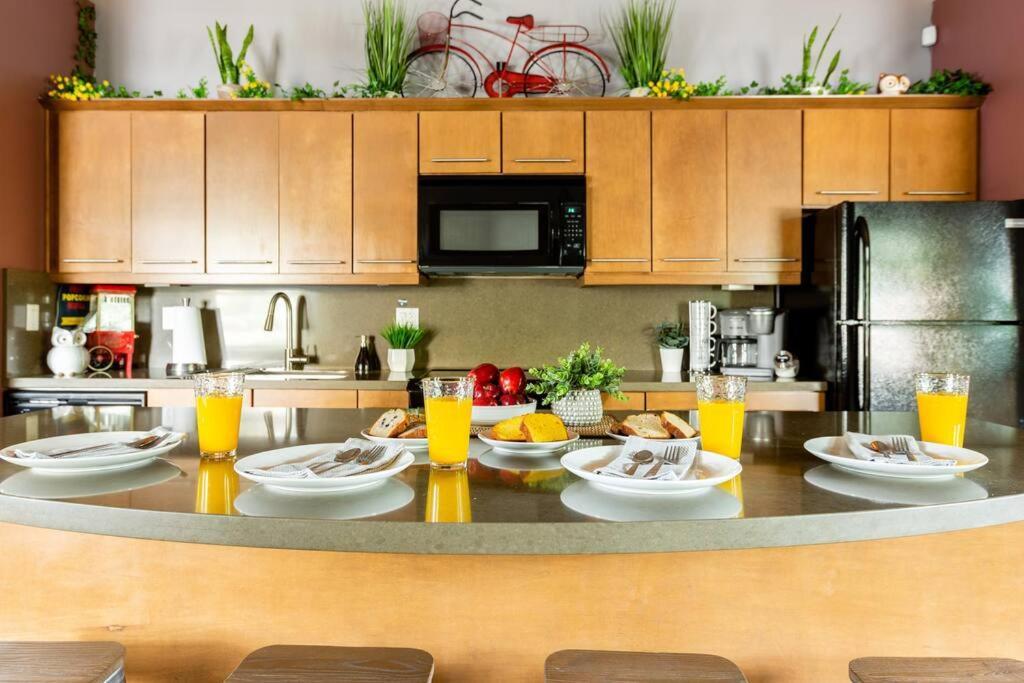 2Br Home W Parking Downtown Charm In Full Bloom! Tucson Extérieur photo